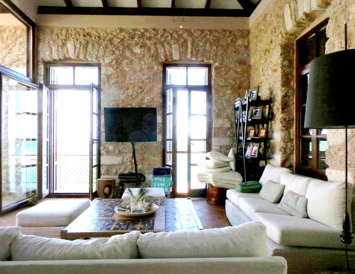 Gytheio Retreat, Panoramic Sea View Apartment Kültér fotó