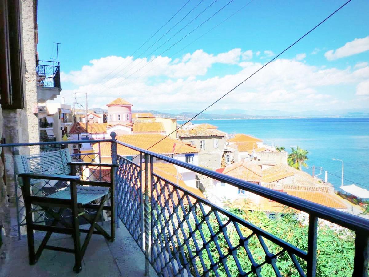 Gytheio Retreat, Panoramic Sea View Apartment Kültér fotó